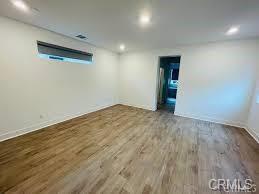 Photo - 160 Sash Condo