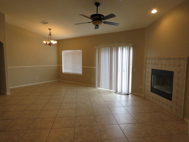 Photo - Beautiful 3/2 in the heart of JT!