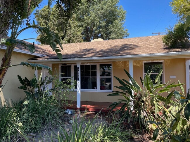 Photo - 14517 Hesby St