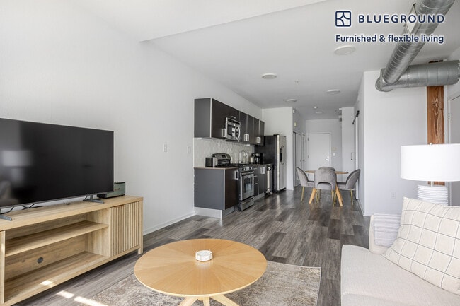 Photo - 4133 Redwood Ave Unit FL3-ID1324