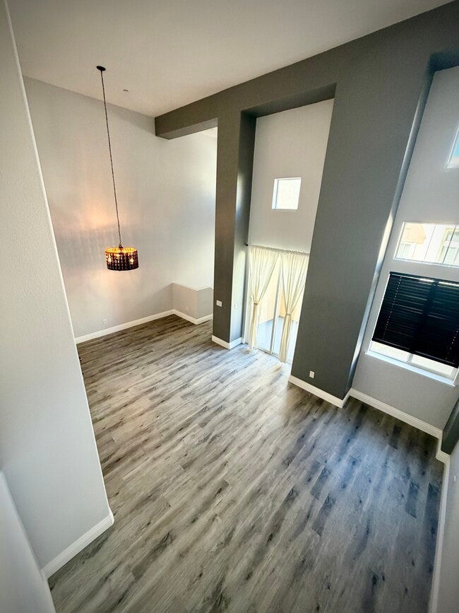 Living room - 4942 Haight Trl