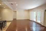Photo - 19322 Cohasset St