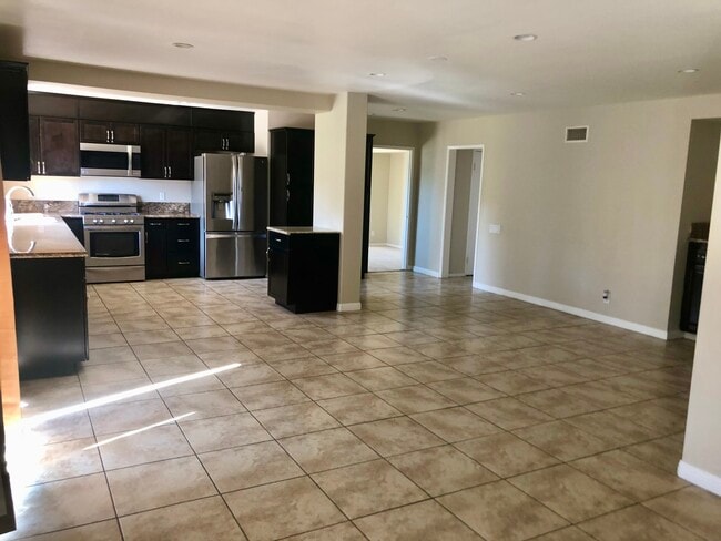 Photo - 10661 Coraline Pl