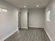 Photo - 1011 Maple St Apartment