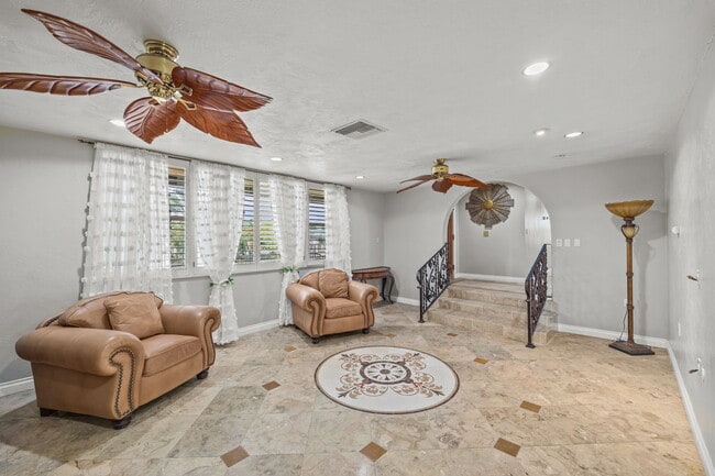 Photo - 3971 Corona Ave