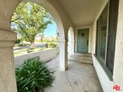 Photo - 2002 Kelton Ave