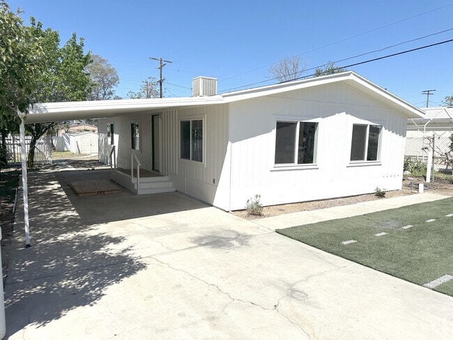 Building Photo - 32935 Wildomar Rd Rental