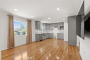 Photo - 8111 Allengrove St