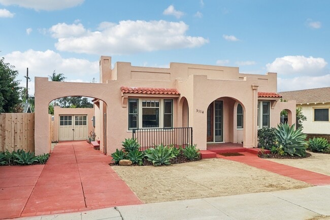 Photo - 3114 Bancroft St