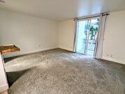 Photo - 2850 Reynard Way 21 Apartment Unit 21