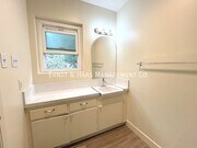 Photo - 4107 E 14th St