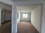 Photo - 35454 Price St