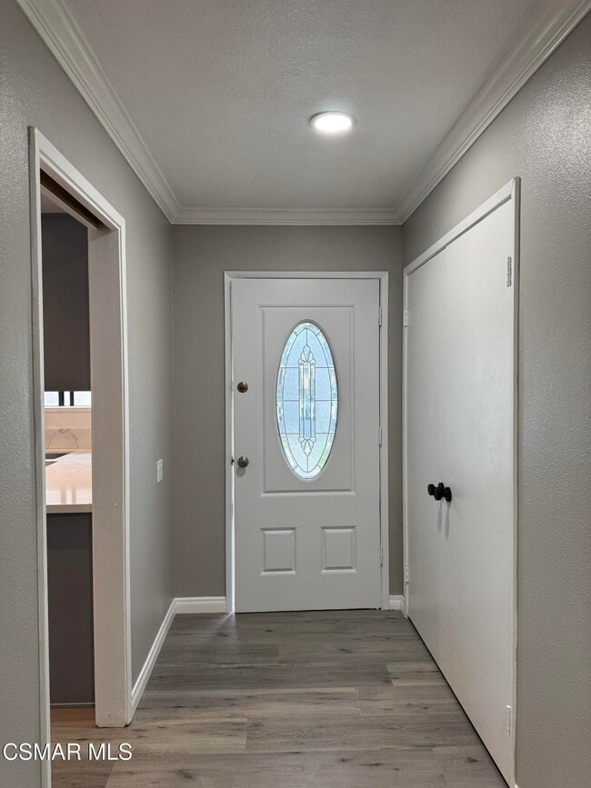 Photo - 1694 Regent St