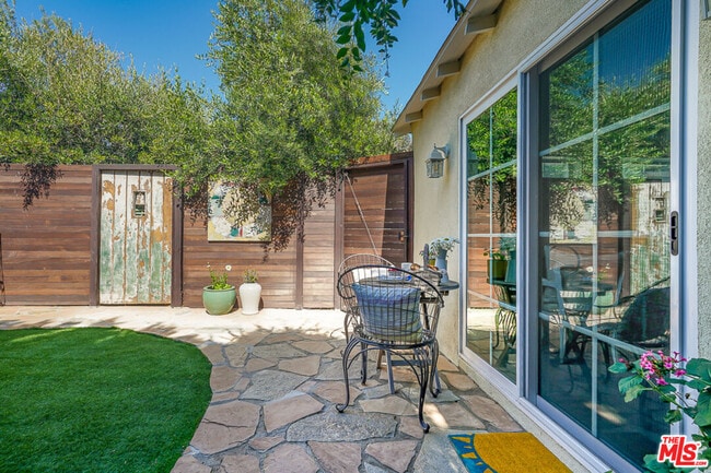 Photo - 777 El Medio Ave