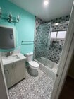 Full Master Bath w Tub - 4131 Chevy Chase Dr Unit 4131