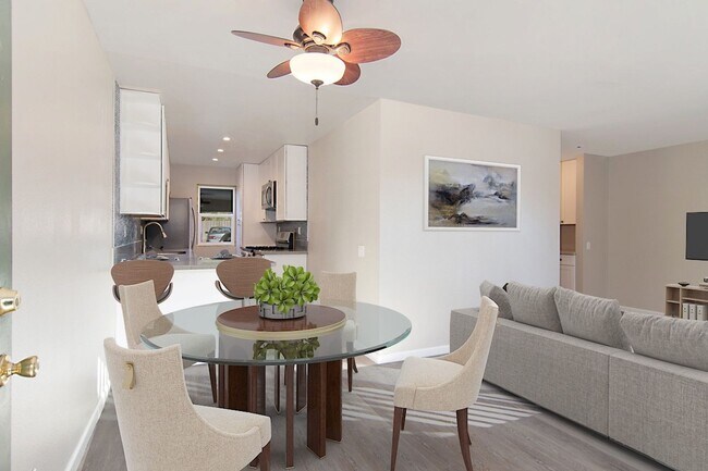 Ground floor 1 bedroom in quiet neighborho... - Ground floor 1 bedroom in quiet neighborho... Apartment Unit 8088 Golden Avenue #B