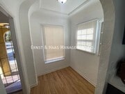 Photo - 822 Belmont Ave