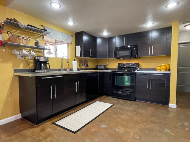 Photo - 7345 Maude Adams Ave