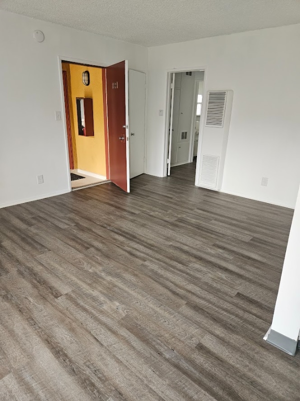 Photo - 828 Empire Ave Unit 828