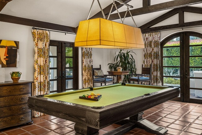 Photo - 535 N Belardo Rd