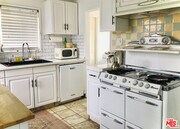 Photo - 459 N Bandini St