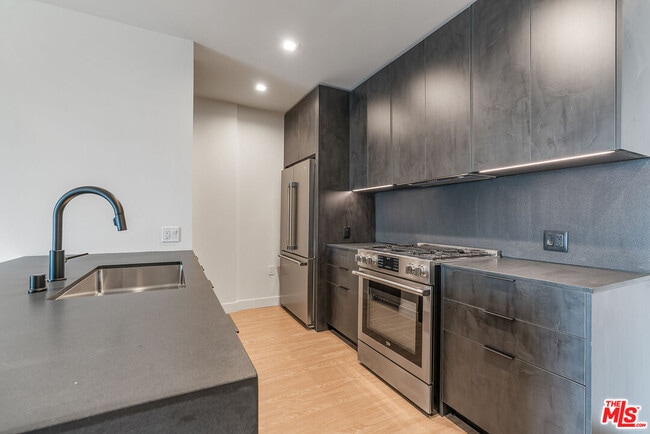 Photo - 3688 Overland Ave Unit 712