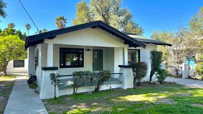 Photo - 490 Palisade St House