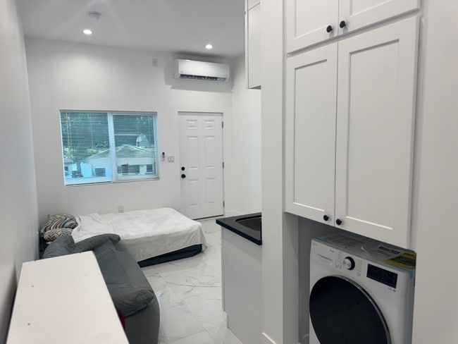 Photo - 4525 Dunsmore Ave