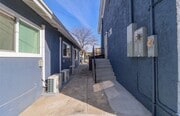 Photo - 2309 Johnston St