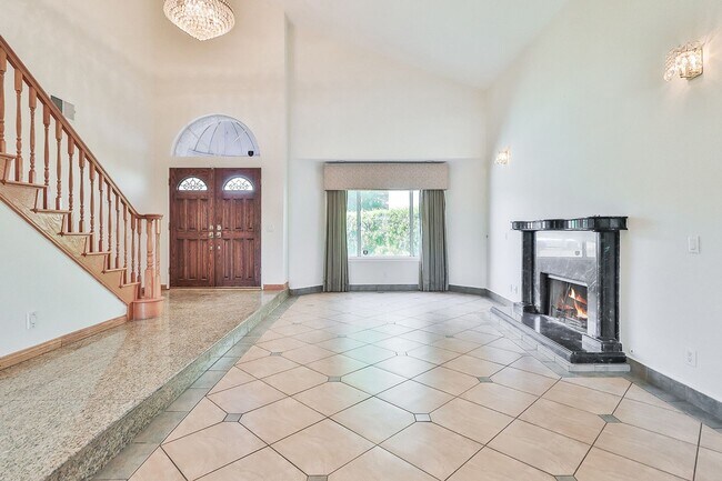 Photo - Tarzana 4BR w/downstairs bed + bath, POOL + basketball hoop!