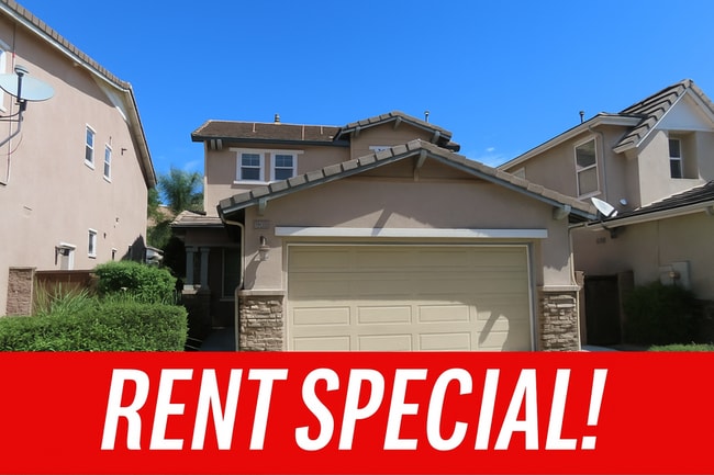 Building Photo - 28320 Gatineau St