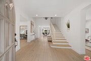 Photo - 712 N Rodeo Dr House