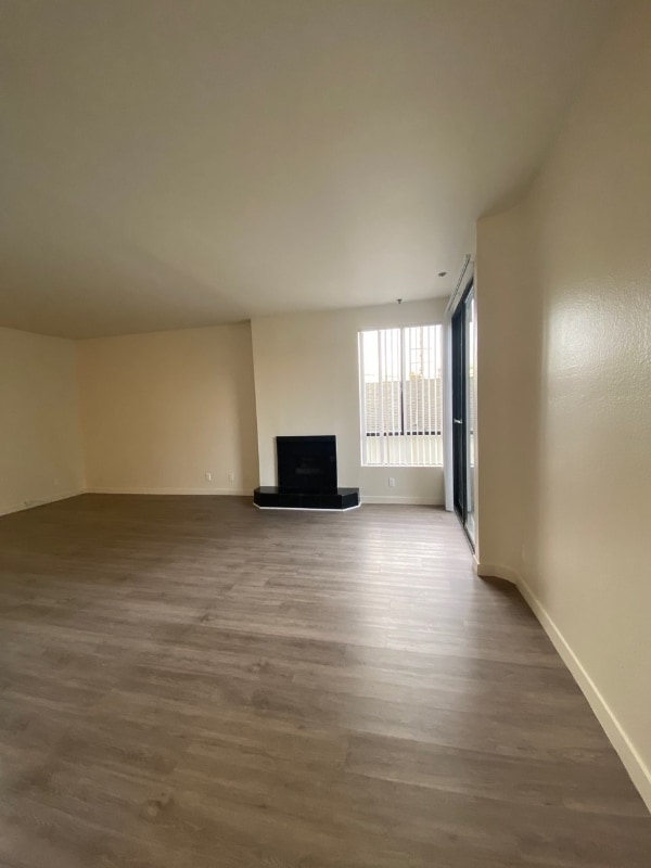 Photo - 4343 Whitsett Ave Unit 104