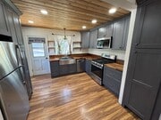 Photo - Charming Remodeled Cottage Home in Oak View
