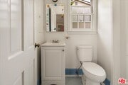 Photo - 146 N Gunston Dr House