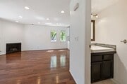 Photo - 111 S Sierra Madre Blvd Townhome