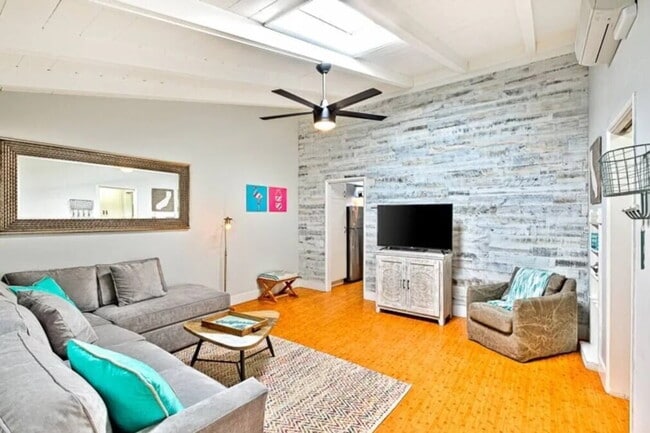 Photo - Comfortable and Spacious Rental Opportunity