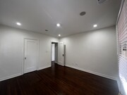 Photo - 1152 N Sycamore Ave