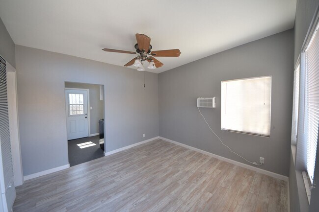 Photo - 1610-1614 W 205th St Unit 1612.5