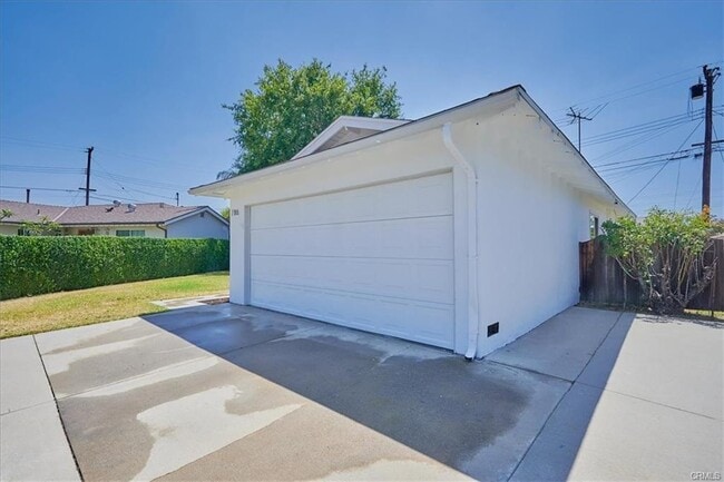 Photo - 786 Glenshaw Dr