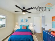 Photo - XL Studio - Newly renovated with large wal... Apartment Unit 683 Large STUDIO