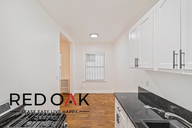 Photo - 1412 N Kingsley Dr Unit 204