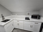 Photo - 136 N Sheridan St Apartment Unit B