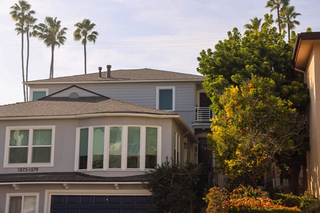 Photo - 1575 Manning Ave Unit 1573