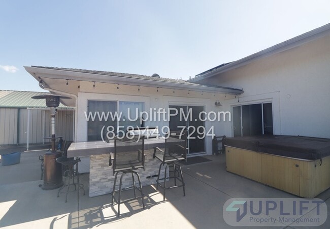 Photo - 1425 Cedar St