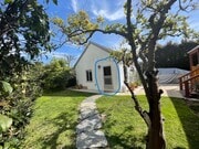 Landscaped yard, separate entrance - 1314 S Curson Ave House