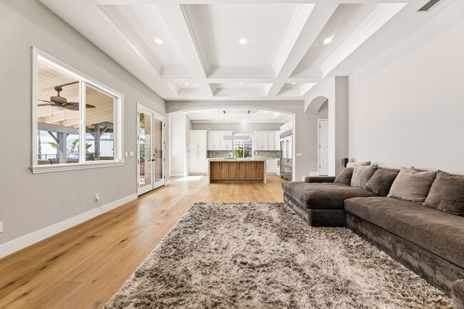 Photo - 1832 11th St