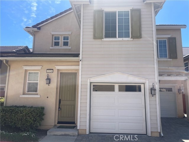 Building Photo - 1526 Beacon