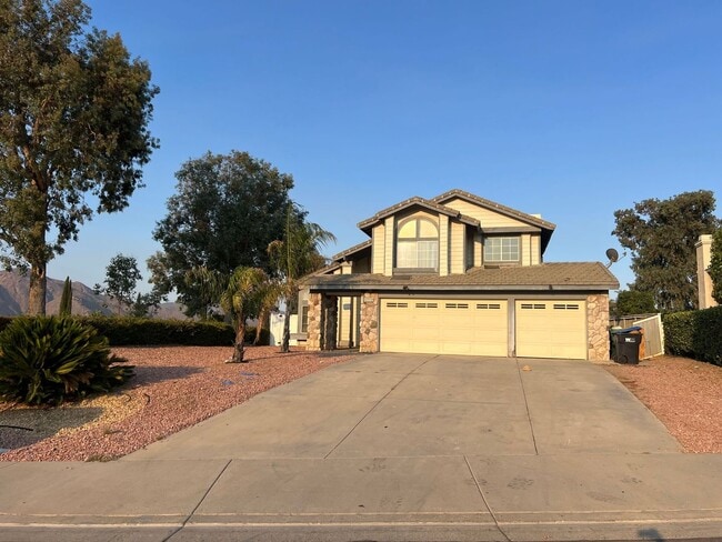 Beautiful Horsethief Canyon Ranch Home loc... - Beautiful Horsethief Canyon Ranch Home loc...