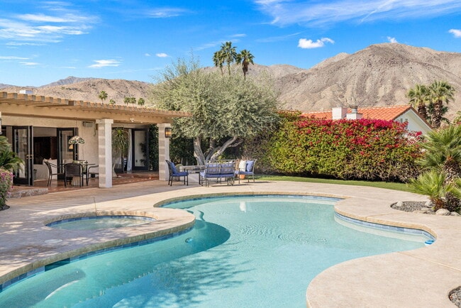 Photo - 46310 Shadow Mountain Dr